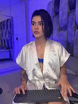 Hannah_Lara from StripChat