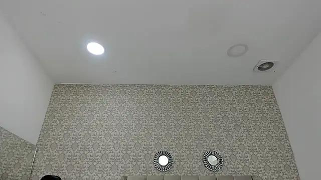 Hannah_Miller__ from StripChat