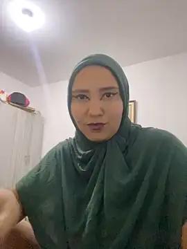hannahayat from StripChat