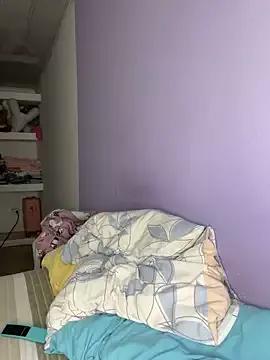 hannahb-e from StripChat