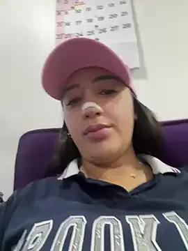 Hannahoff from StripChat