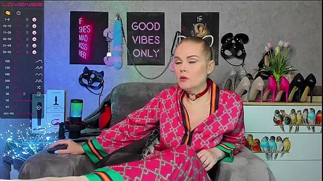 HannaKorsak from StripChat