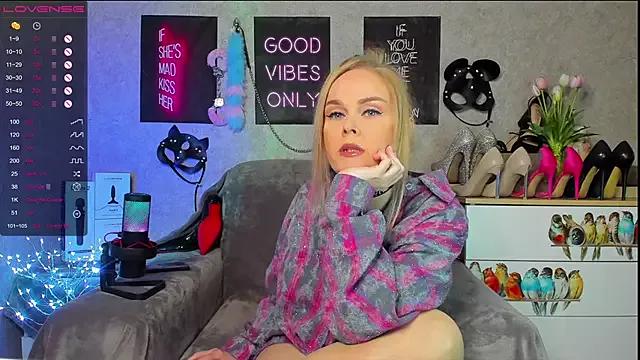 HannaKorsak from StripChat