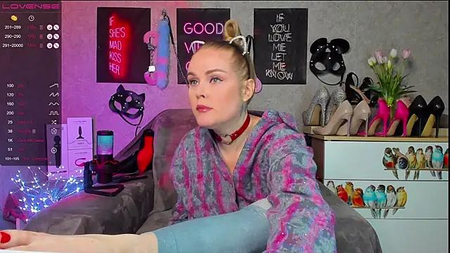 HannaKorsak from StripChat