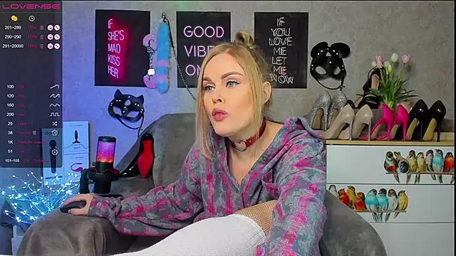HannaKorsak from StripChat