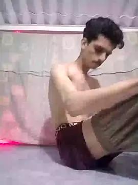 HannanKhan25 from StripChat