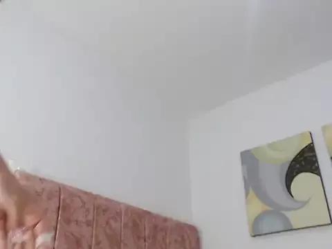 Hannia_Riccii from StripChat