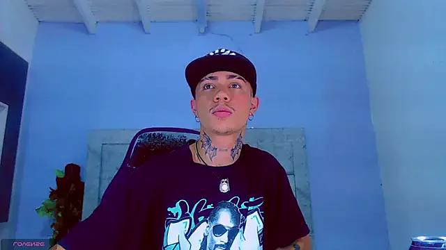 HannibalLester from StripChat