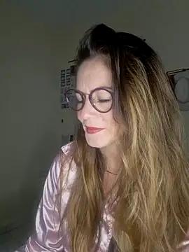 Hanny_24 from StripChat