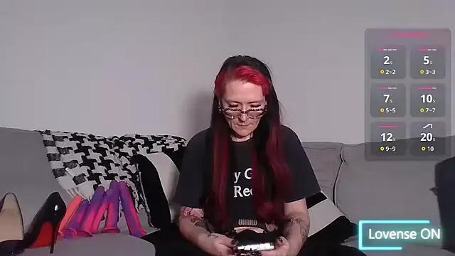 Harley-Moon from StripChat is Freechat