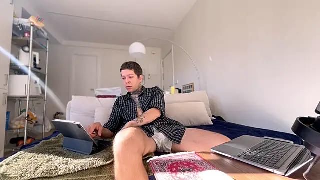 Harry_Jen from StripChat