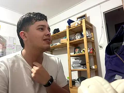 Haustin202 from StripChat is Freechat