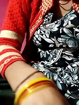 HayatKapoor from StripChat