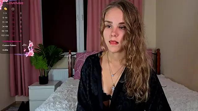 Hazel_Reed from StripChat is Freechat