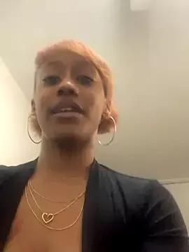 Hefnerbabyy on StripChat