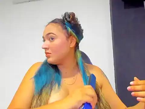 Heidy_cherry from StripChat is Freechat