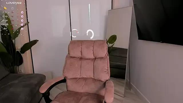 helen_ramsay from StripChat