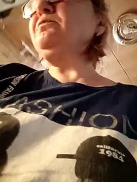 HelenaGlossX from StripChat