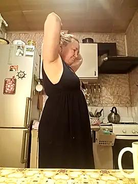 HelenaGlossX from StripChat
