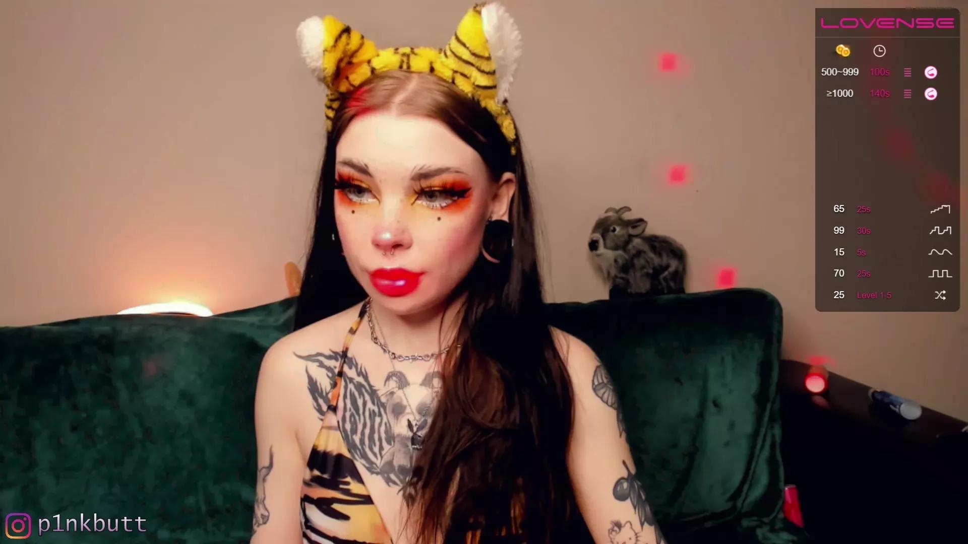 HelenGoat from StripChat