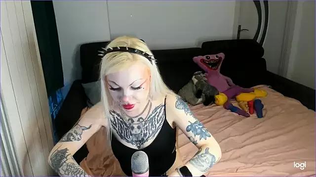 Photos of HelenGoat from StripChat is Freechat