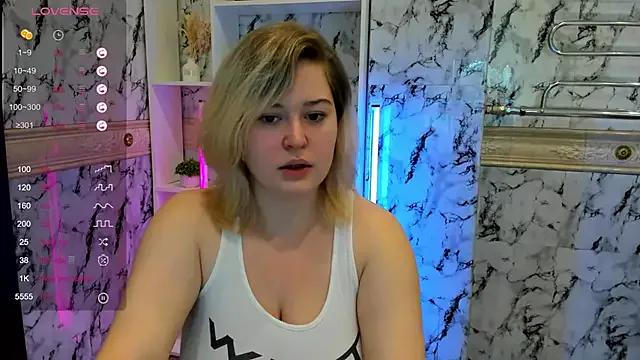 HelenHartt from StripChat