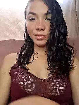 HelenHoltz from StripChat