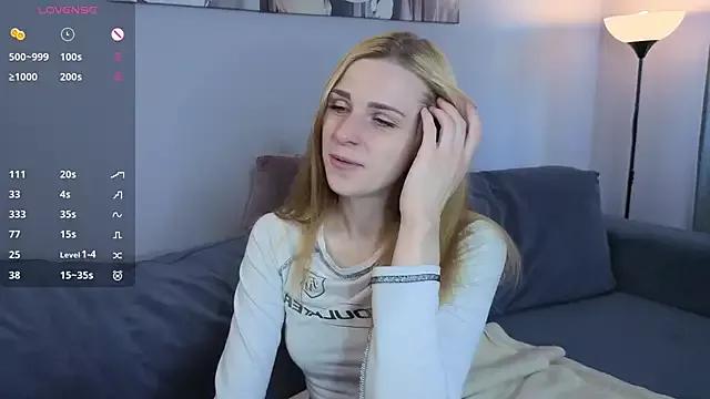 HelenMartines from StripChat is Freechat