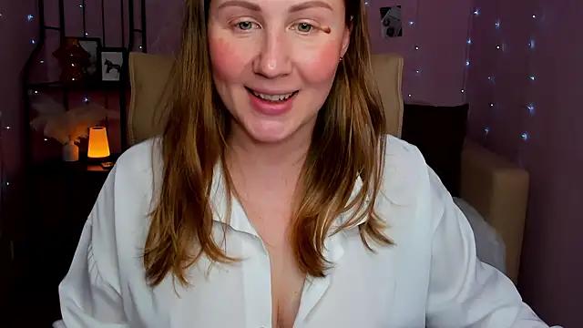 Helens_love from StripChat