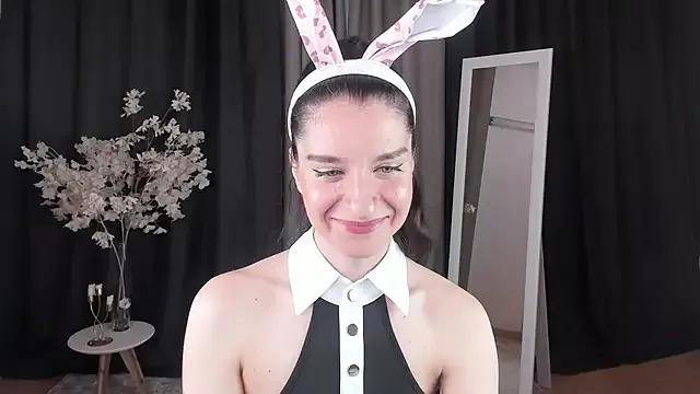 helentasty from StripChat