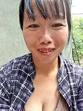 helenzz from StripChat