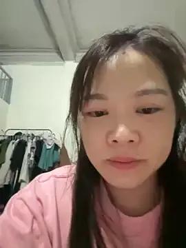 Hellen_111 from StripChat