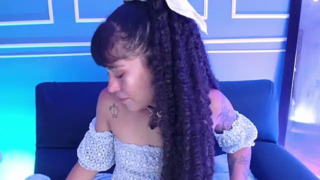 Hellen_dumont from StripChat