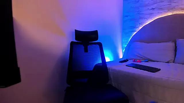 hellen_mckenzie from StripChat