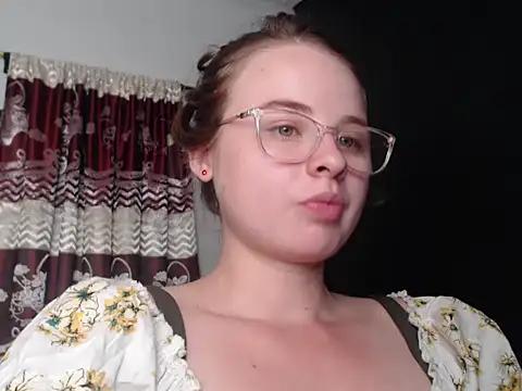 HellenMiyer1111 from StripChat