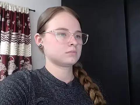 HellenMiyer1111 from StripChat