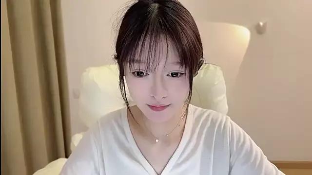 Hello-beibei from StripChat