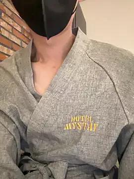 hello038038 from StripChat