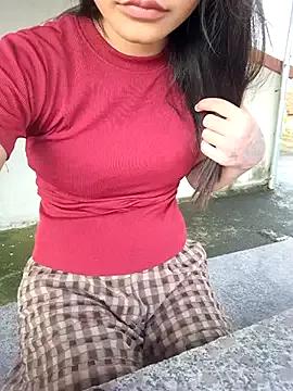 hello_mie from StripChat is Freechat