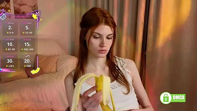 Hello_Vivienne from StripChat