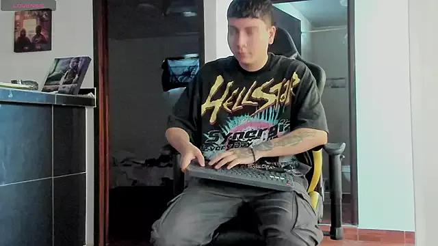 HELLSTAR from StripChat