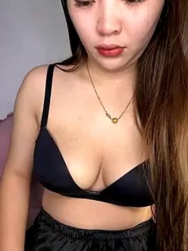 helo-kitty from StripChat is Freechat