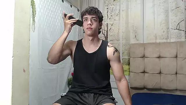 HENRY_SENNI from StripChat is Freechat