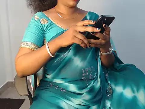 Hey___Seetha from StripChat is Freechat
