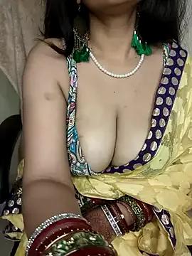 Photos of Hey_Jully from StripChat is Freechat