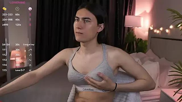 HeyAlena webcams show profile image 
