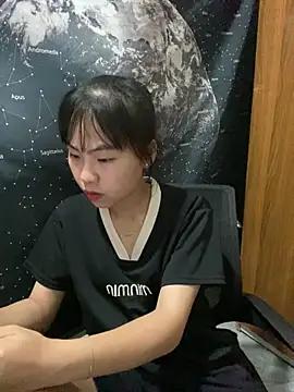 hhoangthien2602td from StripChat