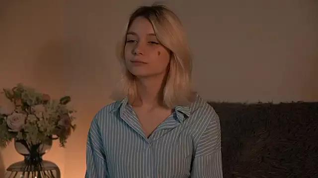 Hi_my_name_is webcams show profile image 