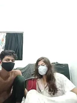 hiddennisha from StripChat