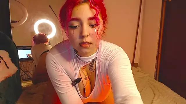 Hikari_babe from StripChat is Freechat